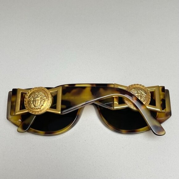 GIANNI VERSACE Vintage 1996 Light Brown Tortoise Frame Sunglasses Gold Medusa MO main image 7